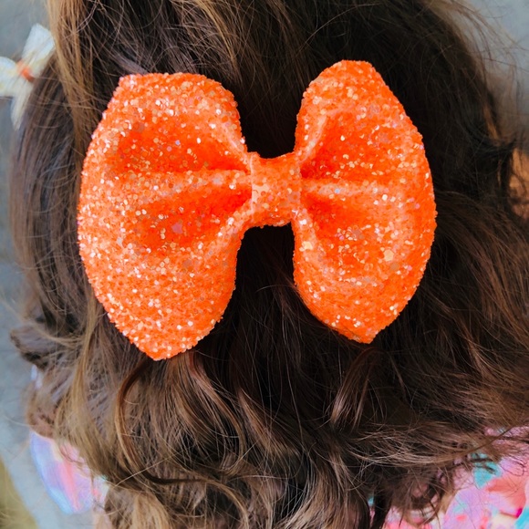 🎀Glitter Hairbow🎀 2 for $9! - Picture 3 of 3